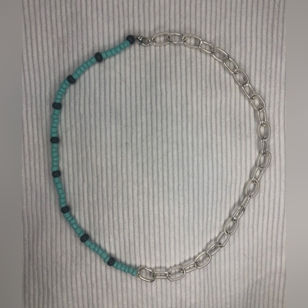 Chain necklace